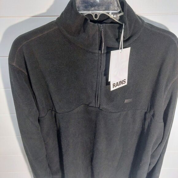 Rains Men's XL Addis Fleece Half Zip x GQ Black Lightweight Pullover NEW! - Picture 2 of 11